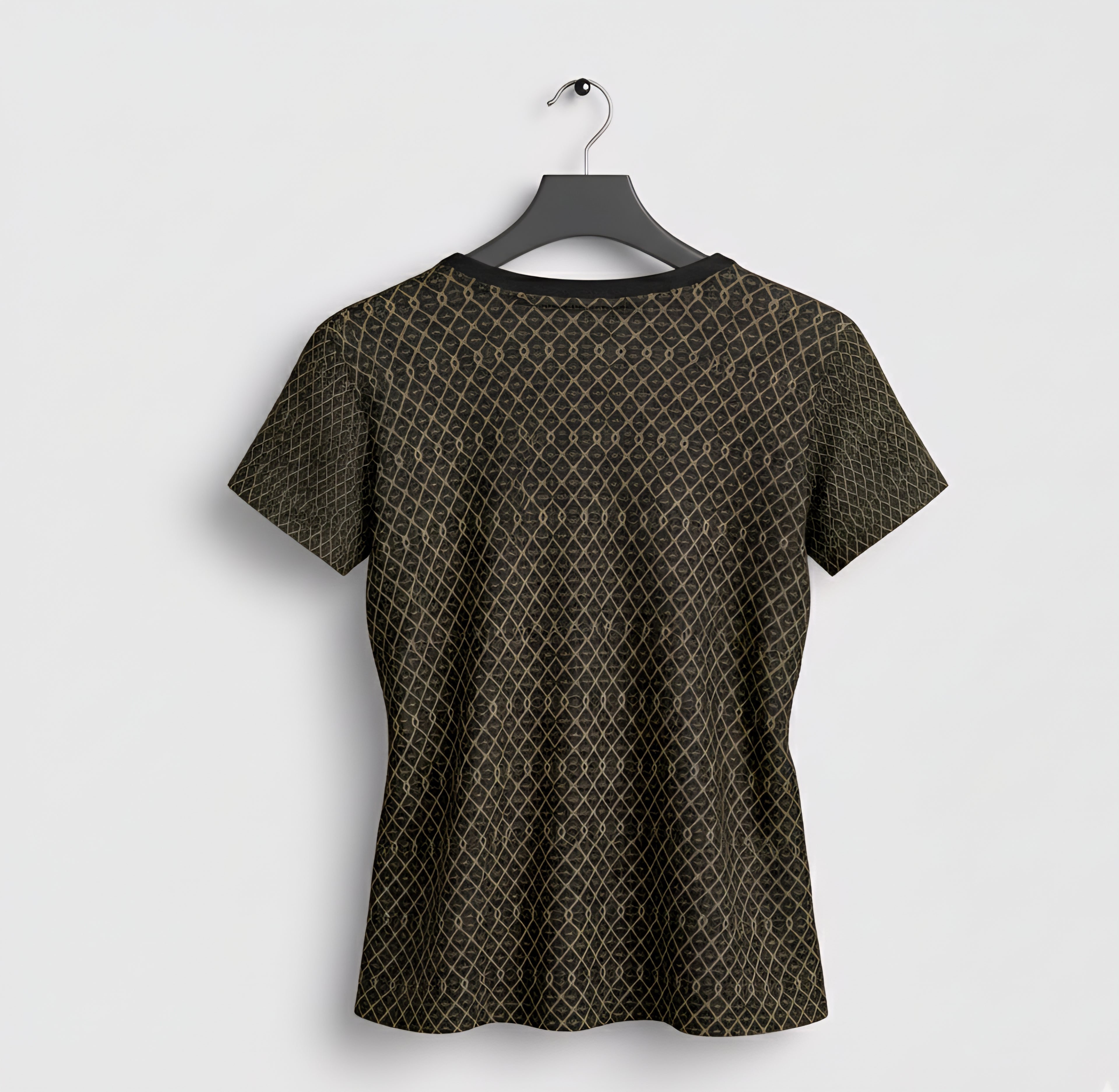 Tapestry Print Boho T-Shirt | Women's Abstract Mixed-Print Graphic Tee in Black & Gold