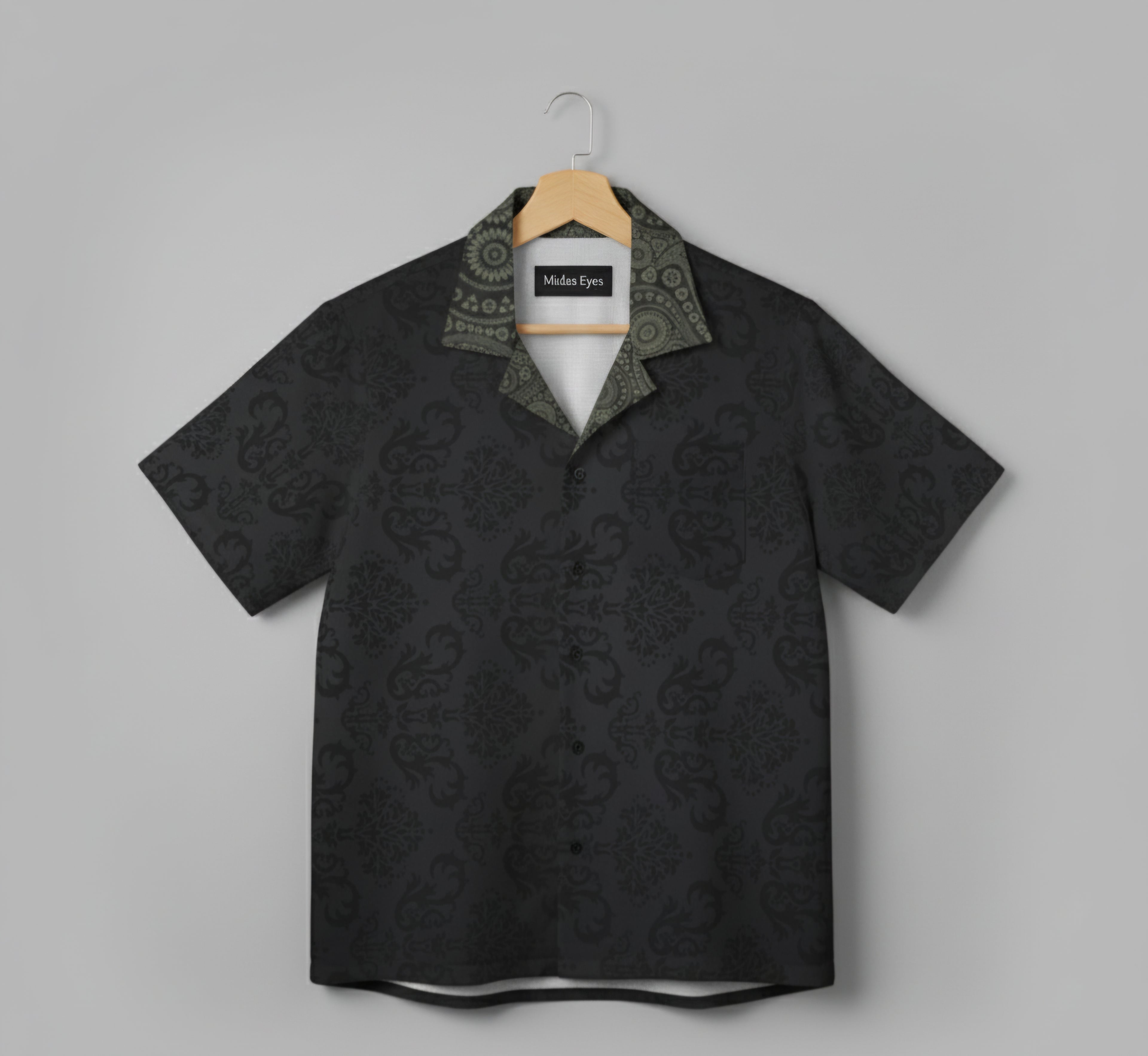 Midas Eyes Men's Black Paisley Shirt